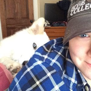 Meet your Posher, Desiree